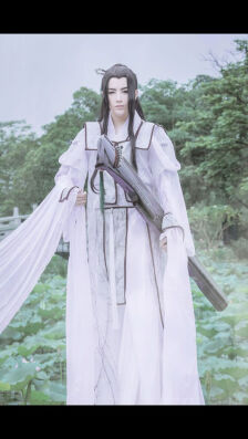 襟翼坏了、玻璃碎了:澳航两架航班因故障返航“xc体育”(图2) xc体育