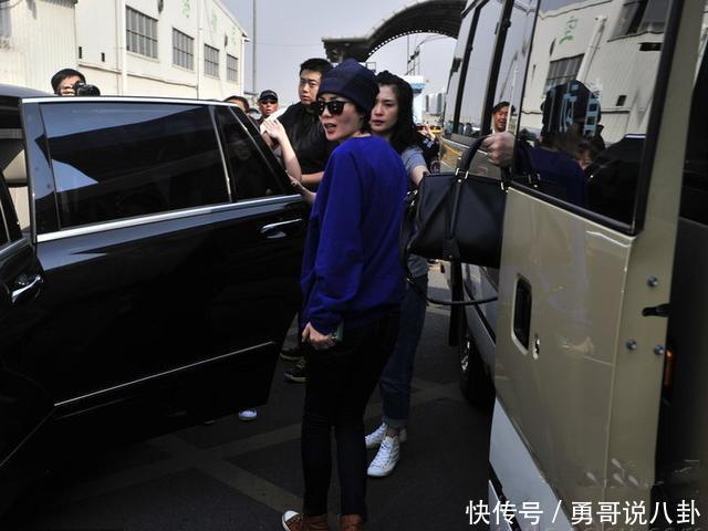 xc体育|国内首个肿瘤AI大数据实验室秀“内功”(图2) xc体育